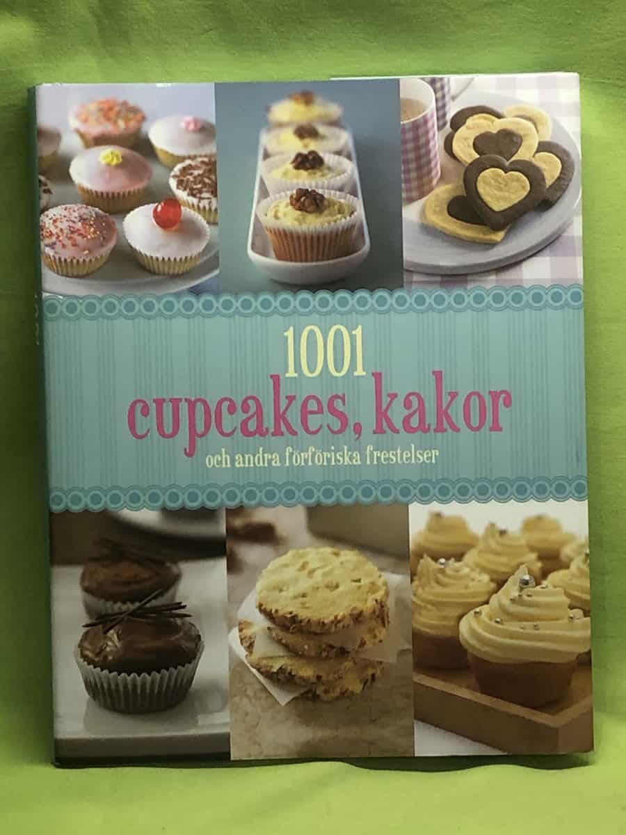 Susanna Tee : 1001 cupcakes, kakor och andra förföriska frestelser