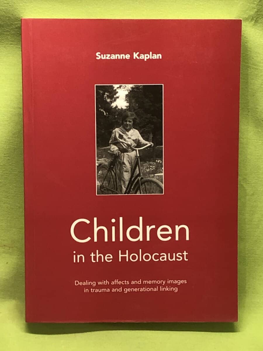 Suzanne Kaplan : Children of the Holocaust