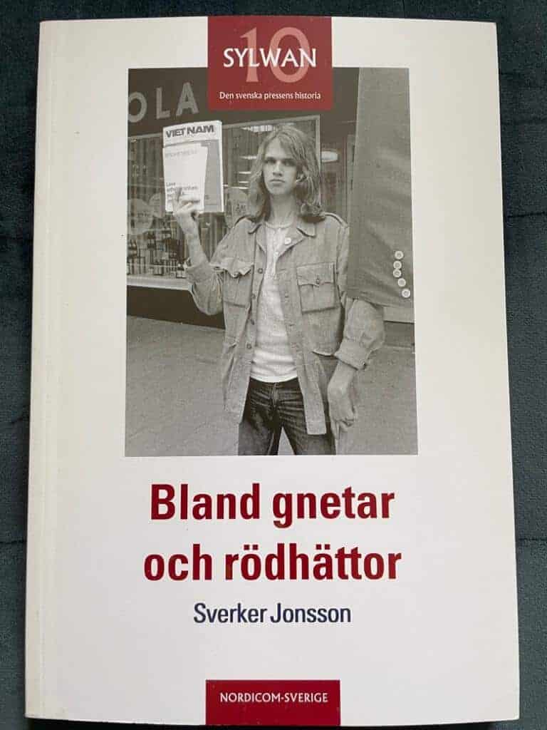 Sverker Jonsson : Bland gnetar och rödhättor. Den socialistiska vänsterns press 1965-2000
