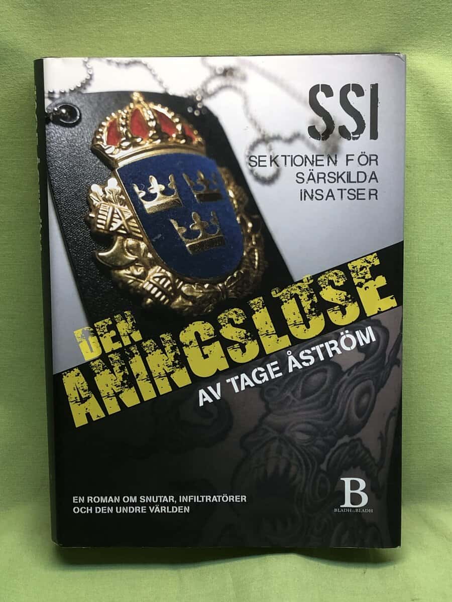 Tage Åström : Den aningslöse