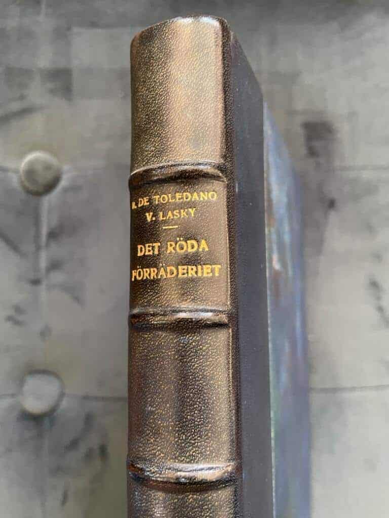 Teledane, Ralph de ; Lasky, Victor : Det röda förräderiet