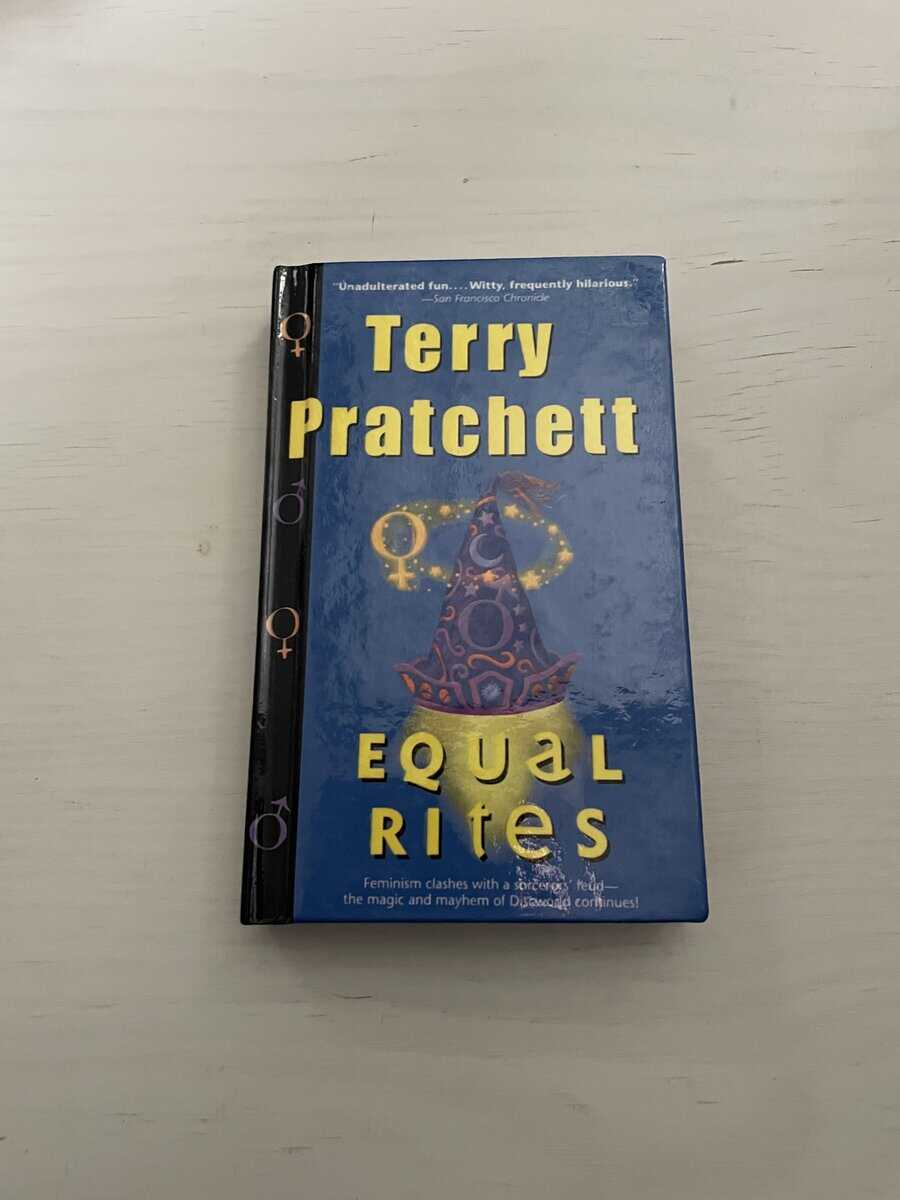 Terry Pratchett : Equal Rites