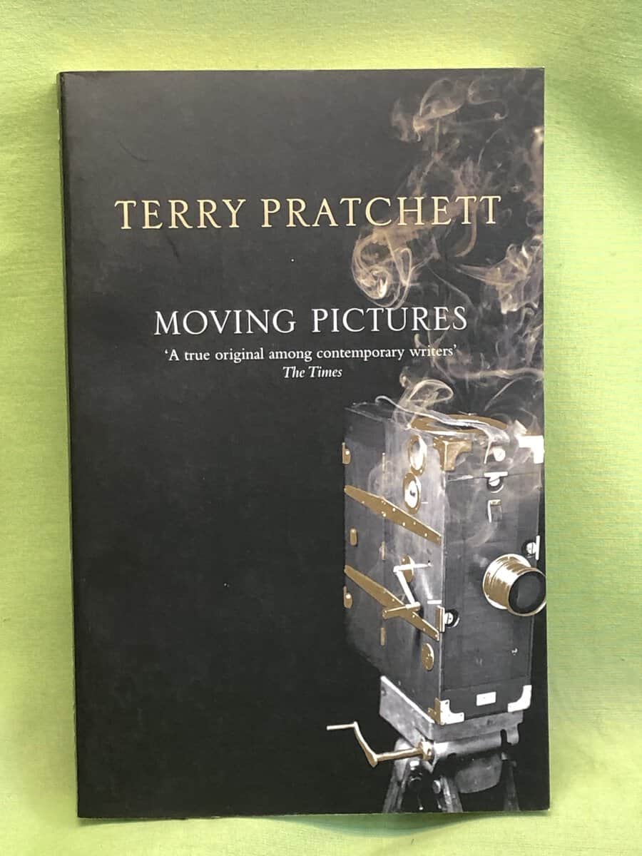 Terry Pratchett : Moving pictures