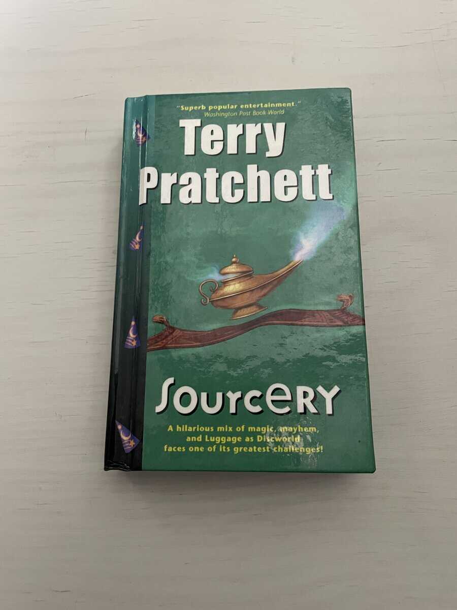 Terry Pratchett : Sourcery