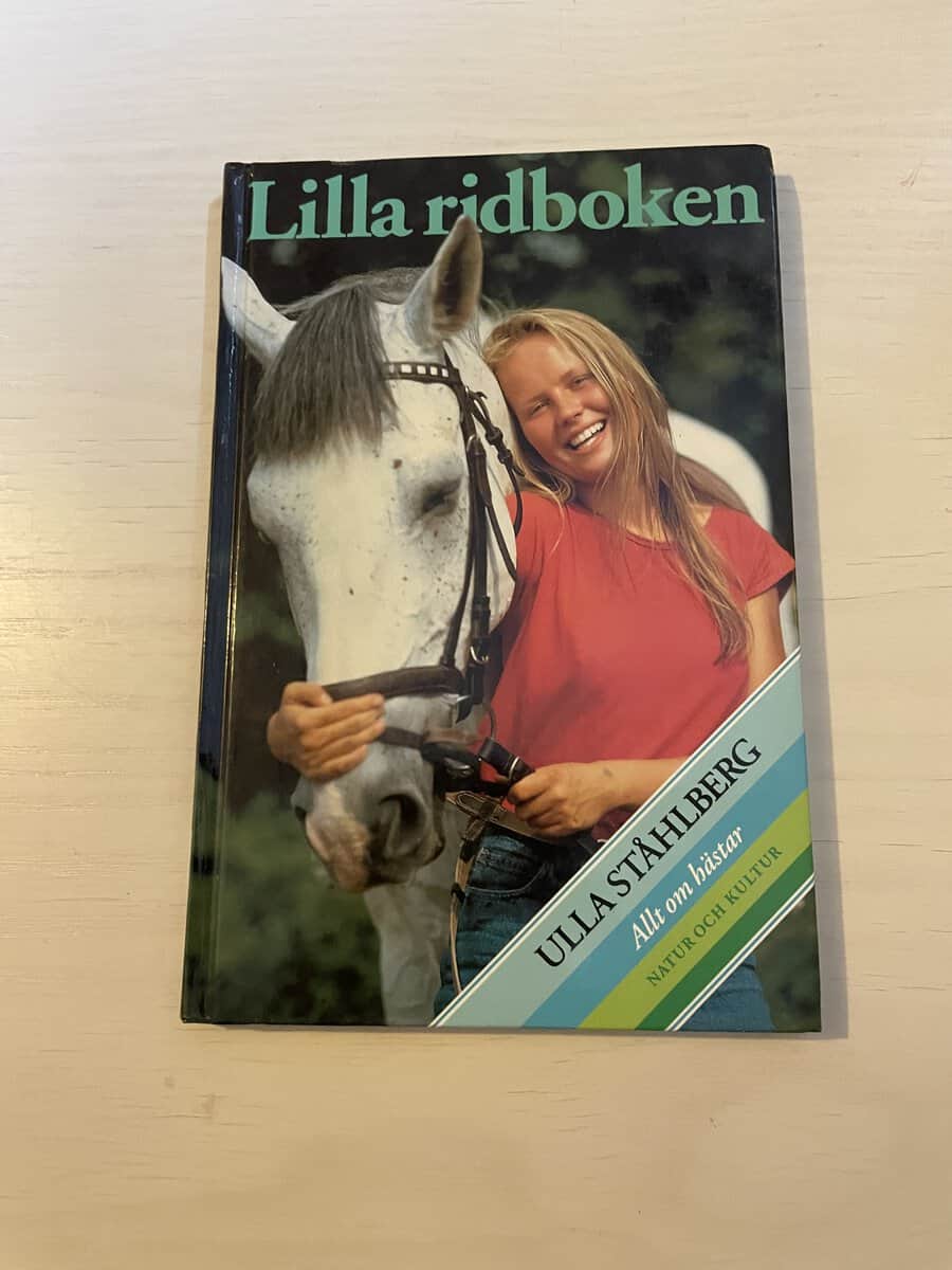 Ulla Ståhlberg : Lilla ridboken