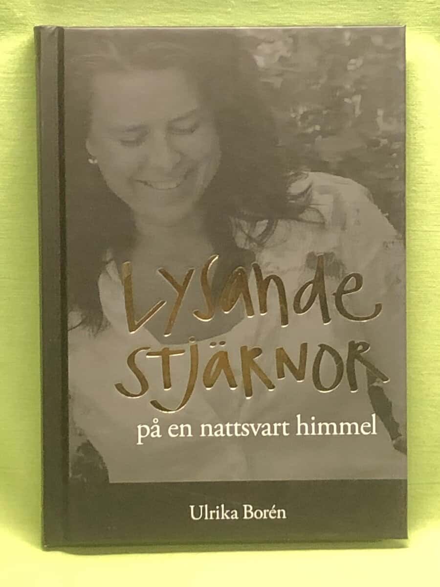 Ulrika Borén : Lysande stjärnor på en nattsvart himmel