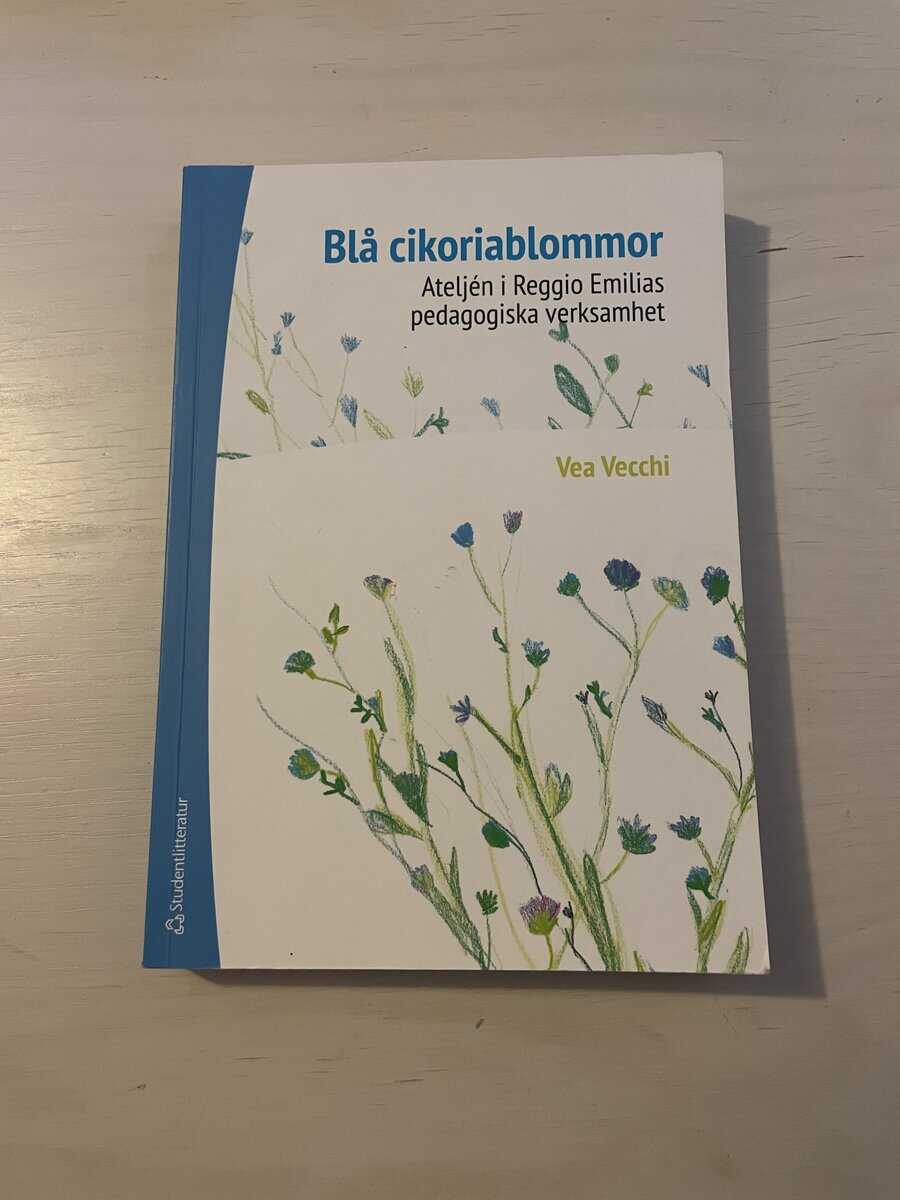 Vea Vecchi : Blå cikoriablommor