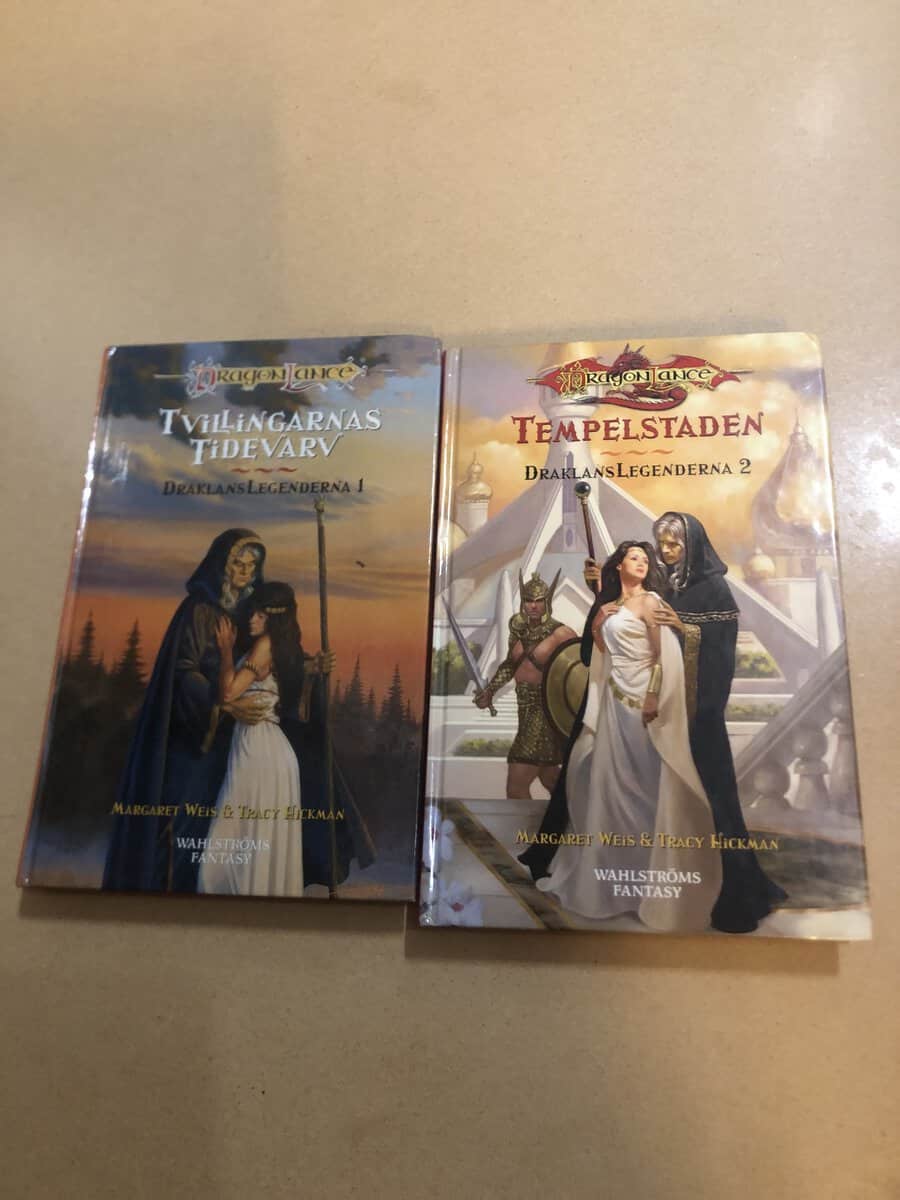 Weis, Margaret; Hickman, Tracy : Draklanslegenderna 1-2 - Tvillingarnas tidevarv - Tempelstaden
