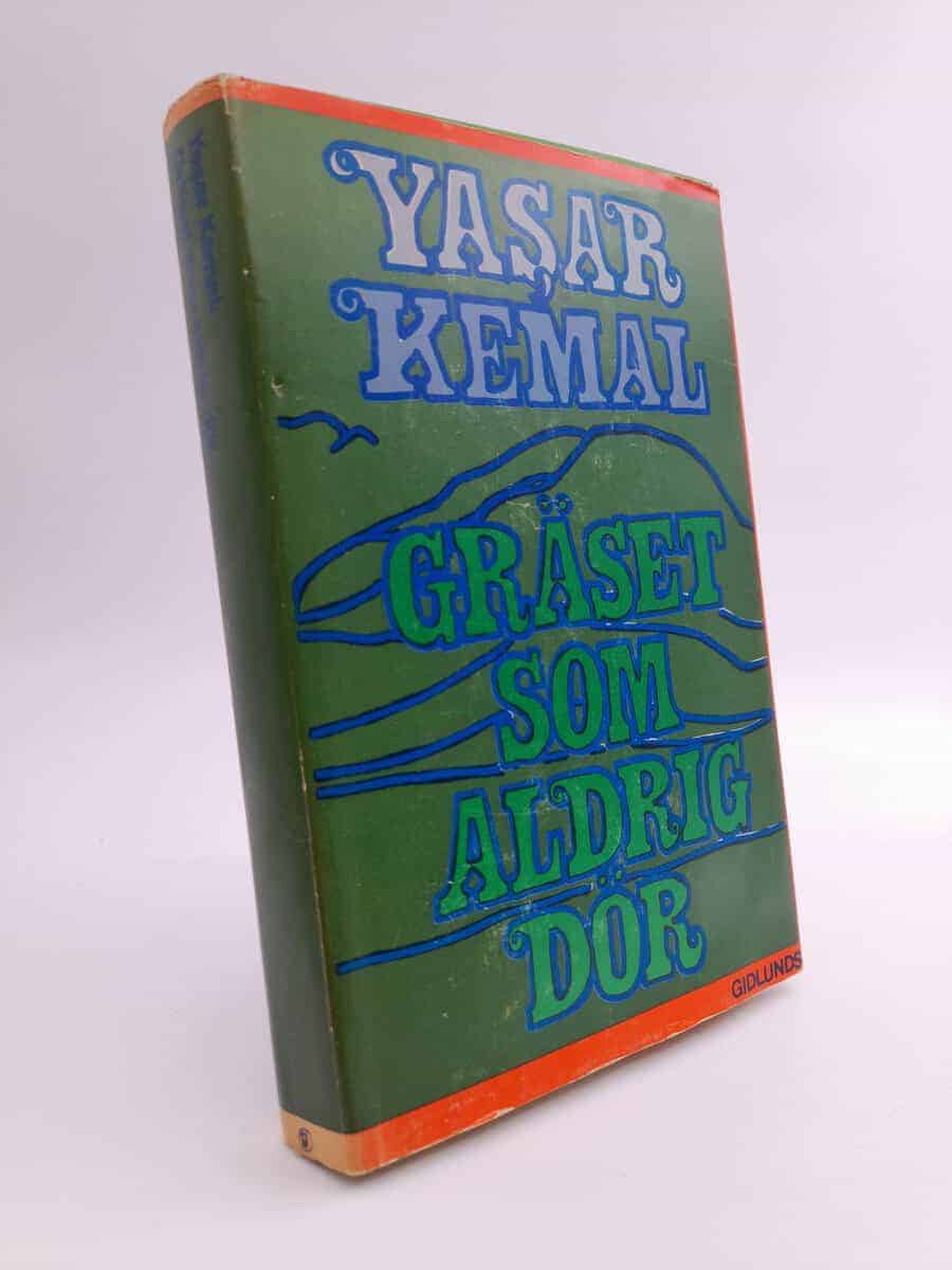 Yasar Kemal : Gräset som aldrig dör
