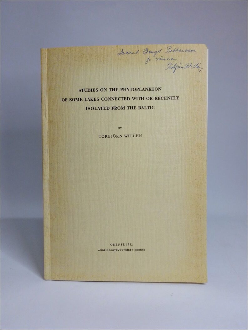 Torbjörn Willén : Studies on the phytoplankton of some lakes connected with or recently isolated from the Baltic