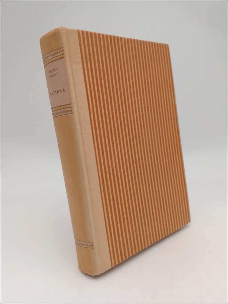 Astrid Väring : Katinka