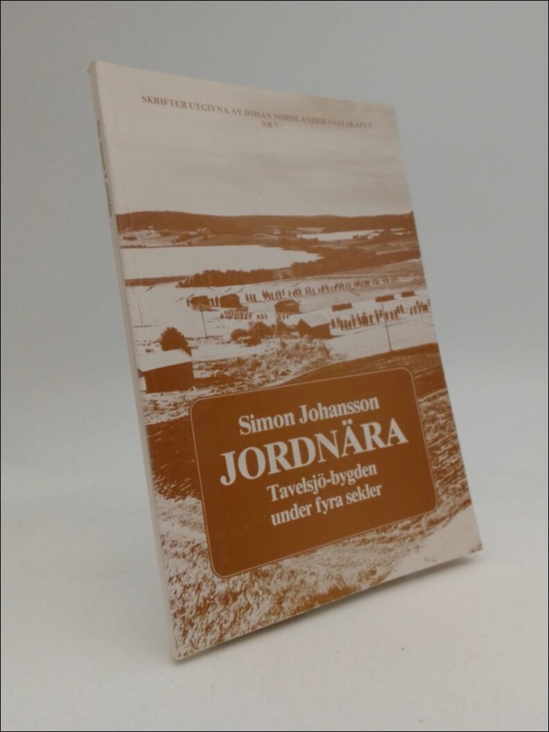 Simon Johansson : Jordnära