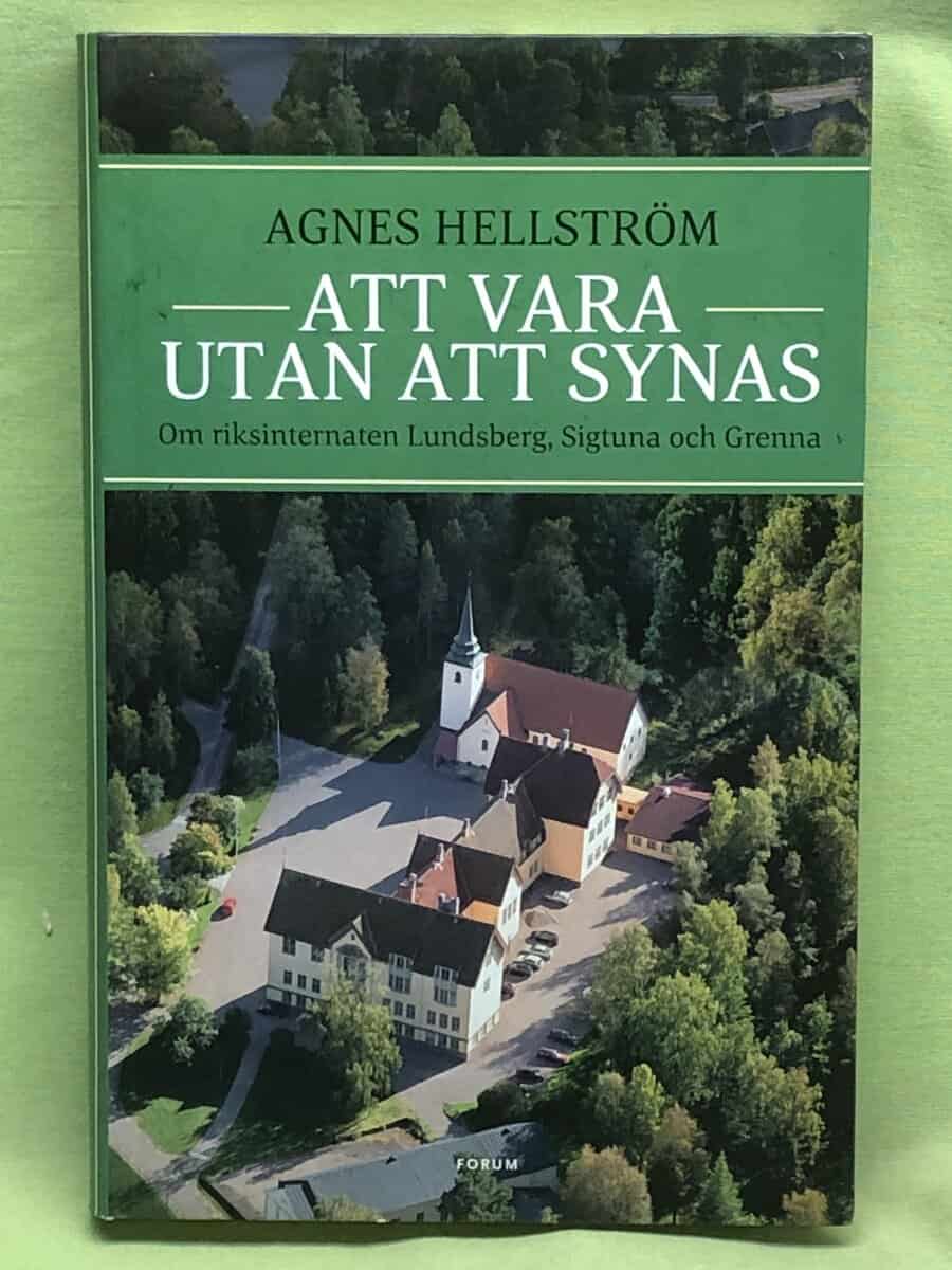 Agnes Hellström : Att vara utan att synas