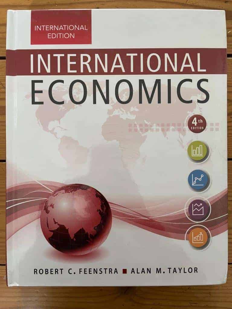 Alan M Taylor Robert Feenstra : International Economics plus LaunchPad Access