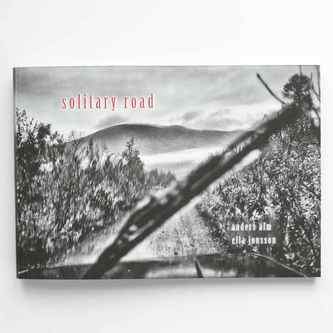 Alm, Anders ; Jonsson, Ella : Solitary Road