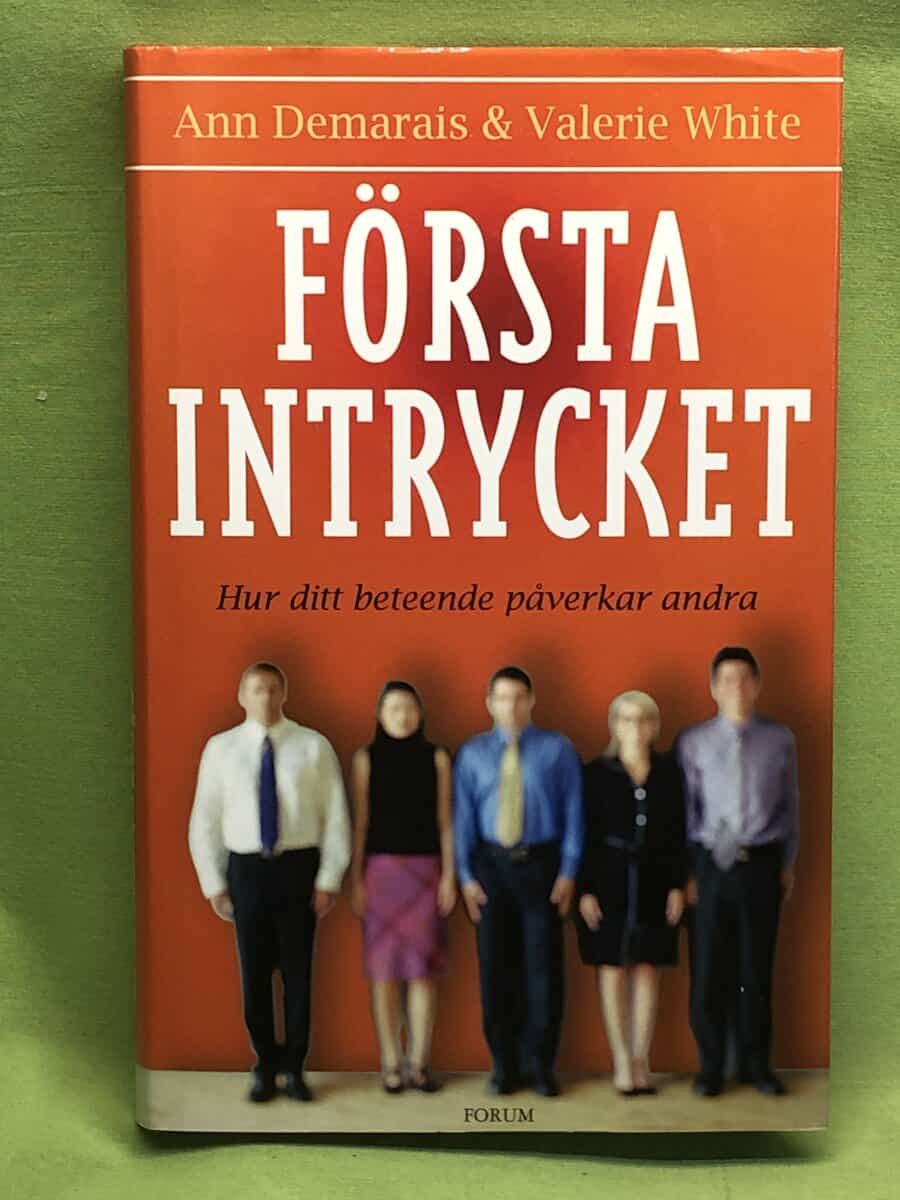 Ann Demarais ; Valerie White : Första intrycket