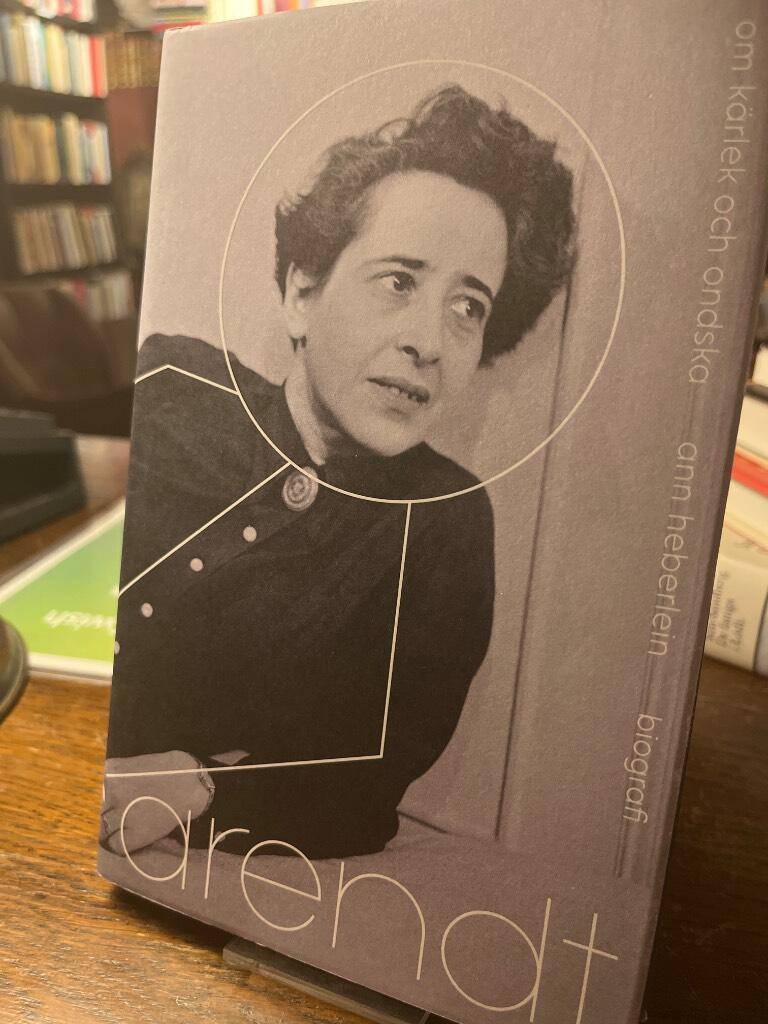Ann Heberlein : Arendt
