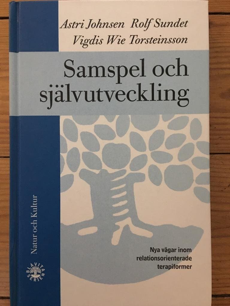 Astri Johnsen ; Rolf Sundet ; Vigdis Wie Torsteinsson : Samspel och självutveckling