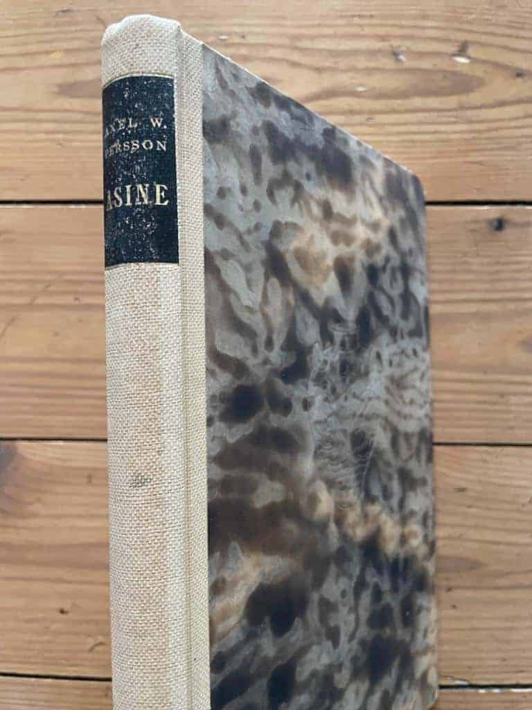 Axel W. Persson : Asine