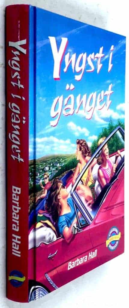 Barbara Hall : Yngst i gänget
