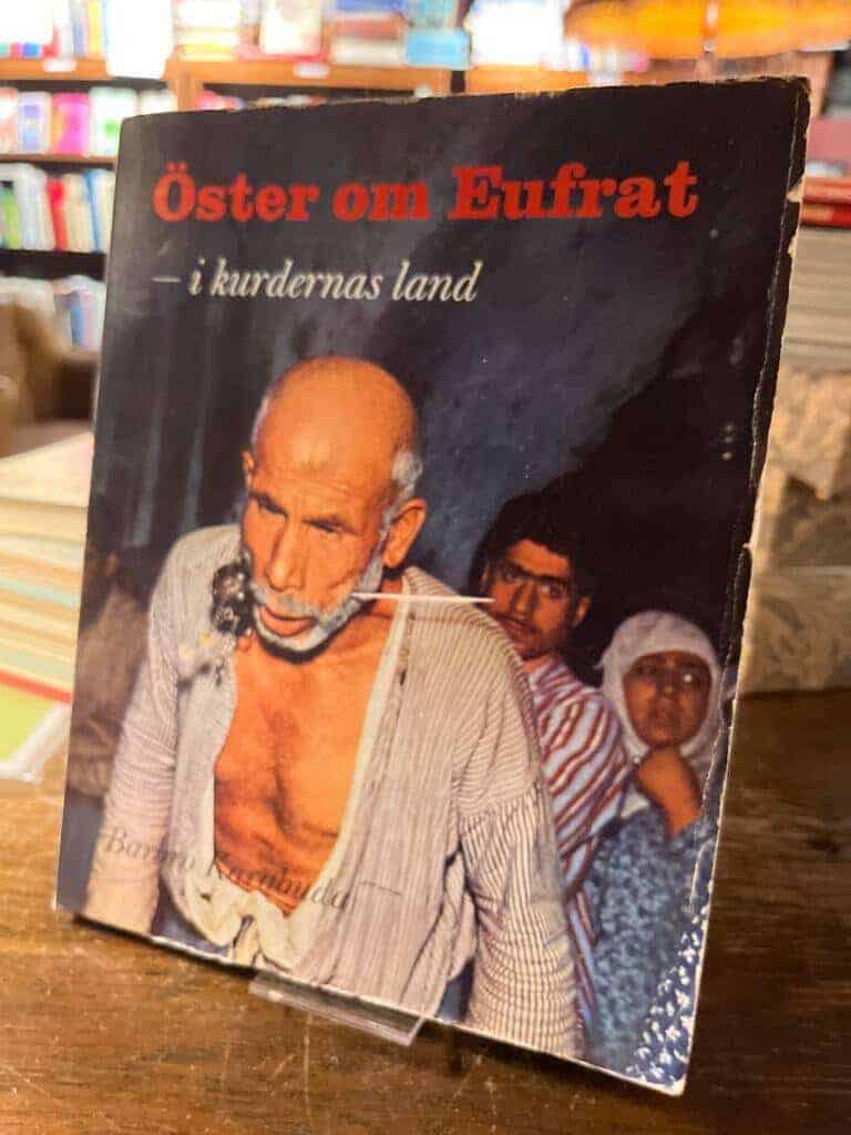 Barbro Karabuda : Öster om Eufrat