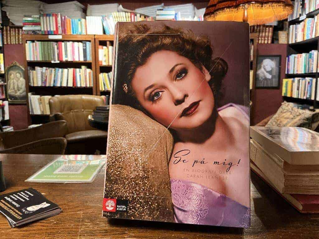 Beata Arnborg : Se på mig