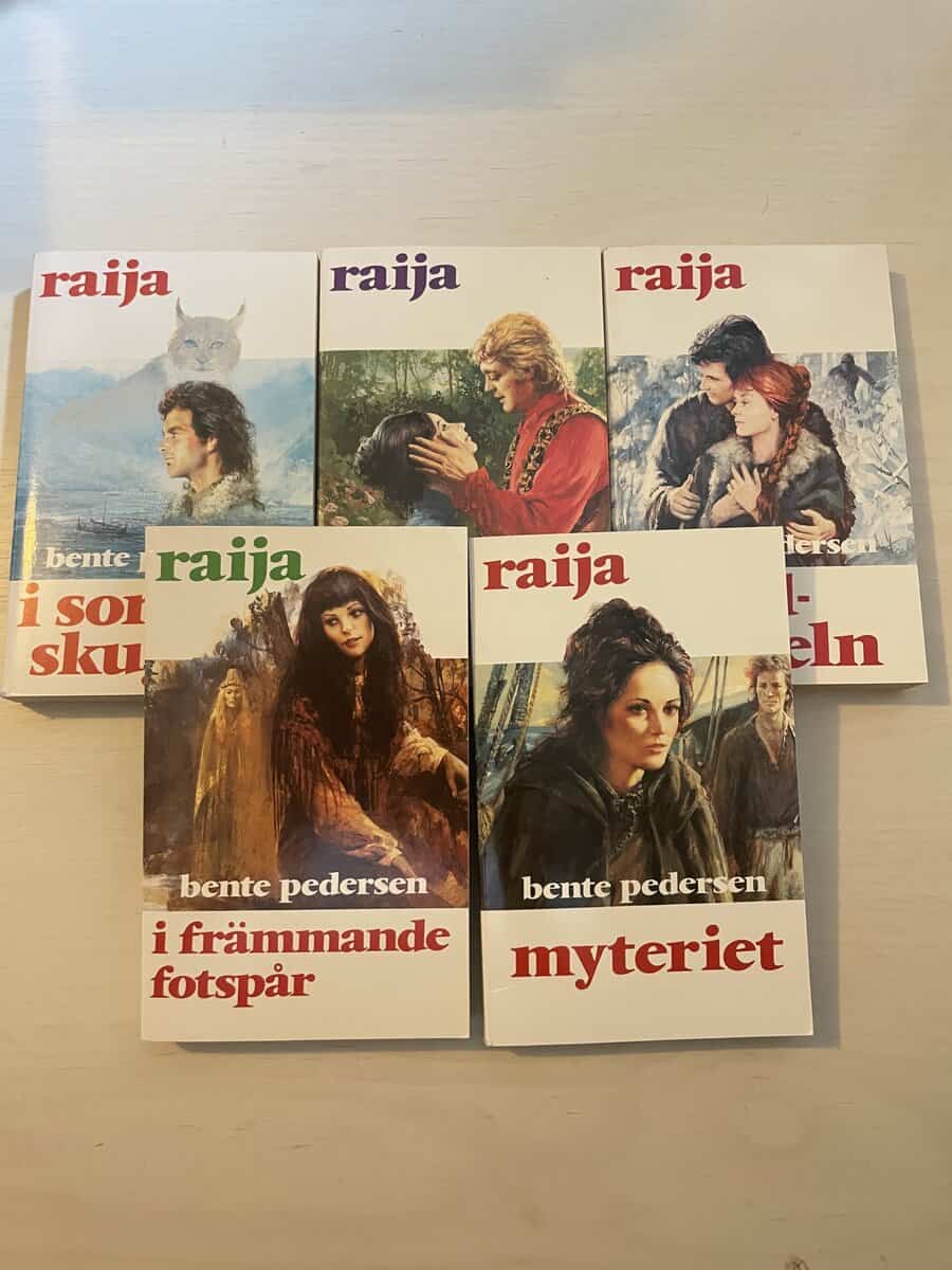 Bente Pedersen : Raija 21-25 - I sorgens skuggar - Mannen med masken - Guldfågeln - I främmande fotspår - Myteriet