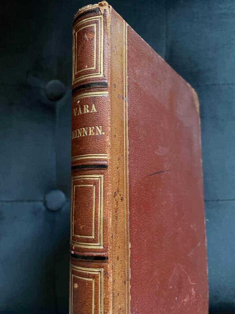 Bernadotte, Oscar ; Bernadotte, Carl ; Bernadotte, Eugen m.fl. : Våra minnen [från en resa i Orienten 1885 af Oscar Bernadotte, Carl, Eugen m.fl.]