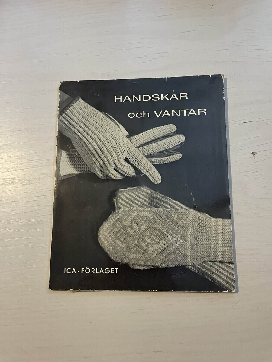Bodil Justesten : Handskar och vantar