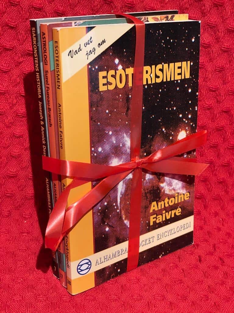 Bokpaket om astrologi, siarkonst och esoterism