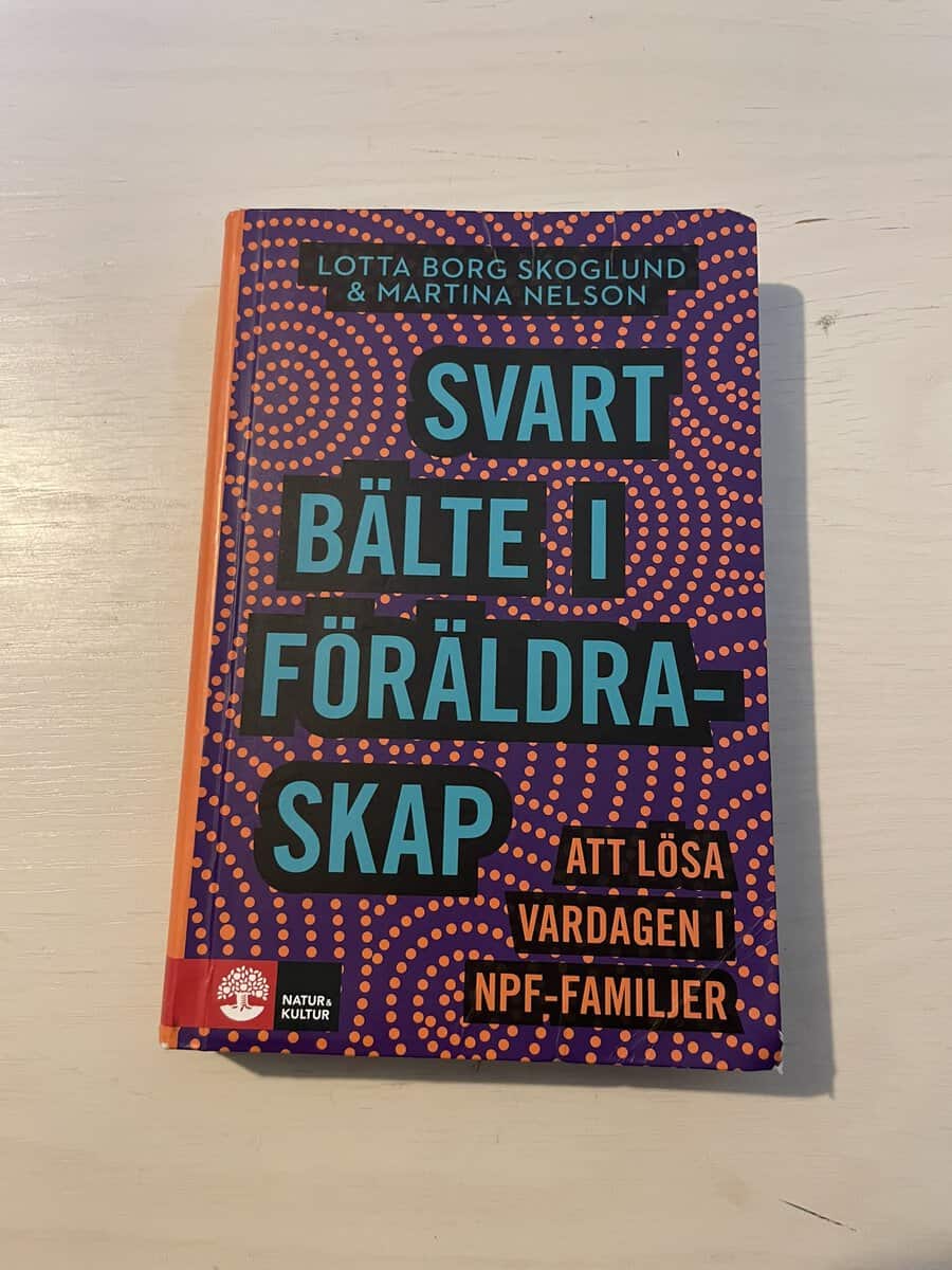 Borg Skoglund, Lotta, Nelson, Martina : Svart bälte i föräldraskap