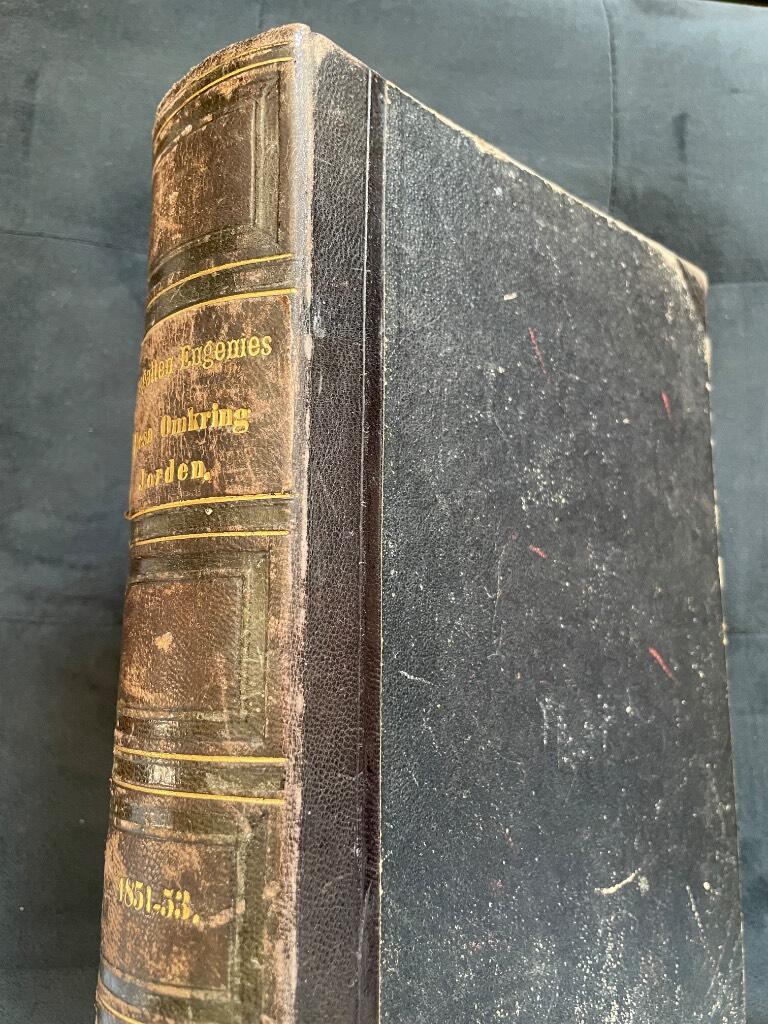 Carl Skogman : Fregatten Eugenies resa omkring jorden åren 1851-1853, under befäl av C. A. Virgin. Utgifven af C. Skogman. 1-2. Med litografier, träsnitt och kartor. [Förra + Sednare delen]