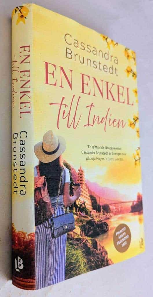 Cassandra Brunstedt : En enkel till Indien