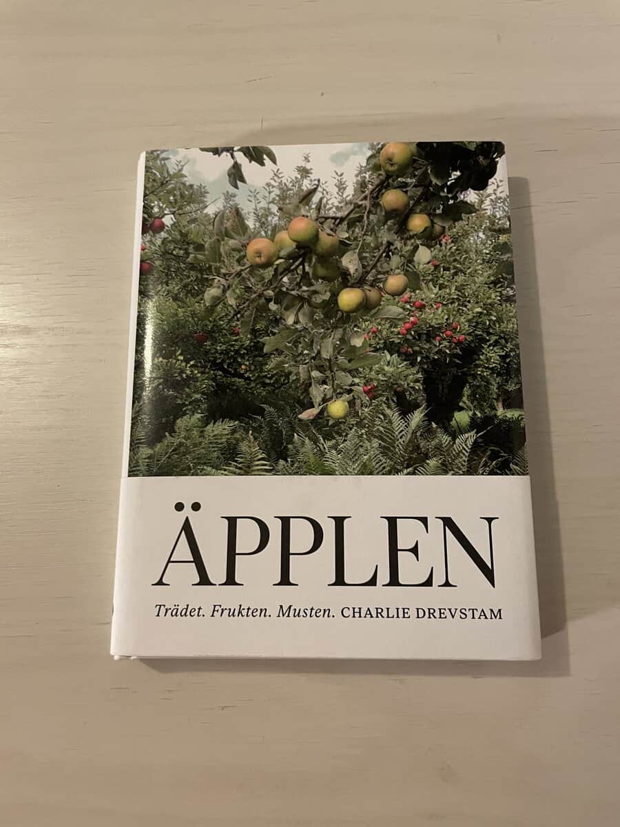 Charlie Drevstam : Äpplen