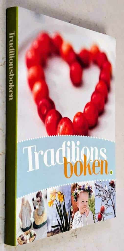 Christina Lövestam ; Lena Brolin ; Camilla Lif ; Annika Hamrud ; Beata Åhrman Eek ; Fredrik Modéus ; Gunilla Lindén ; Mikael Mogren ; Ann-Katrin Bosbach ; Kristoffer Morén ; Hans-Erik Lindström ; Kajsa Ahlstrand ; Gudrun Råssjö : Traditionsboken