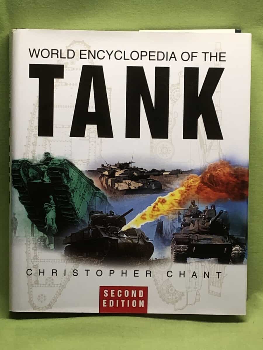 Christopher Chant : World Encyclopedia of the Tank