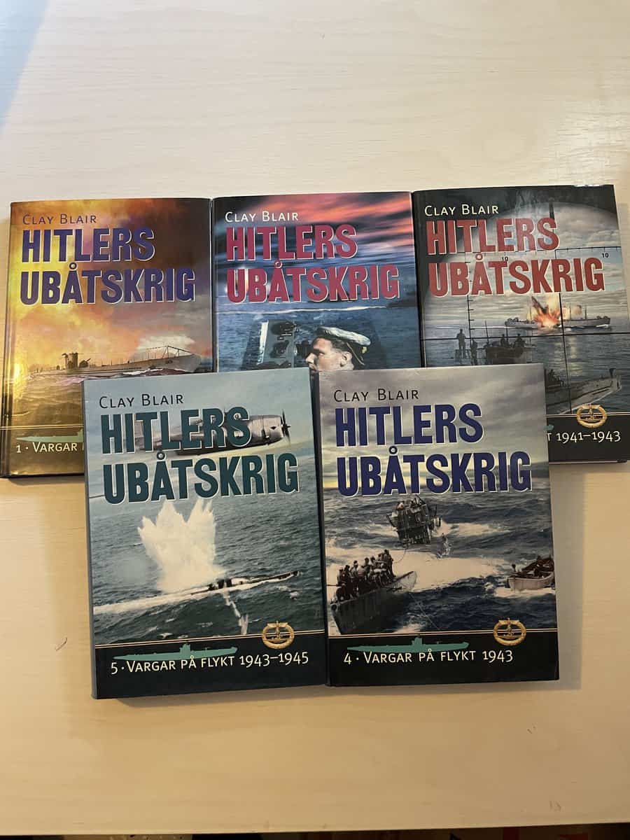 Clay Blair : Hitlers ubåtskrig 1-5 - Vargar på jakt 1939-1940 - Vargar på jakt 1940-1941 - Vargar på jakt 1941-1943 - Vargar på flykt 1943 - Vargar på flykt 1943-1945