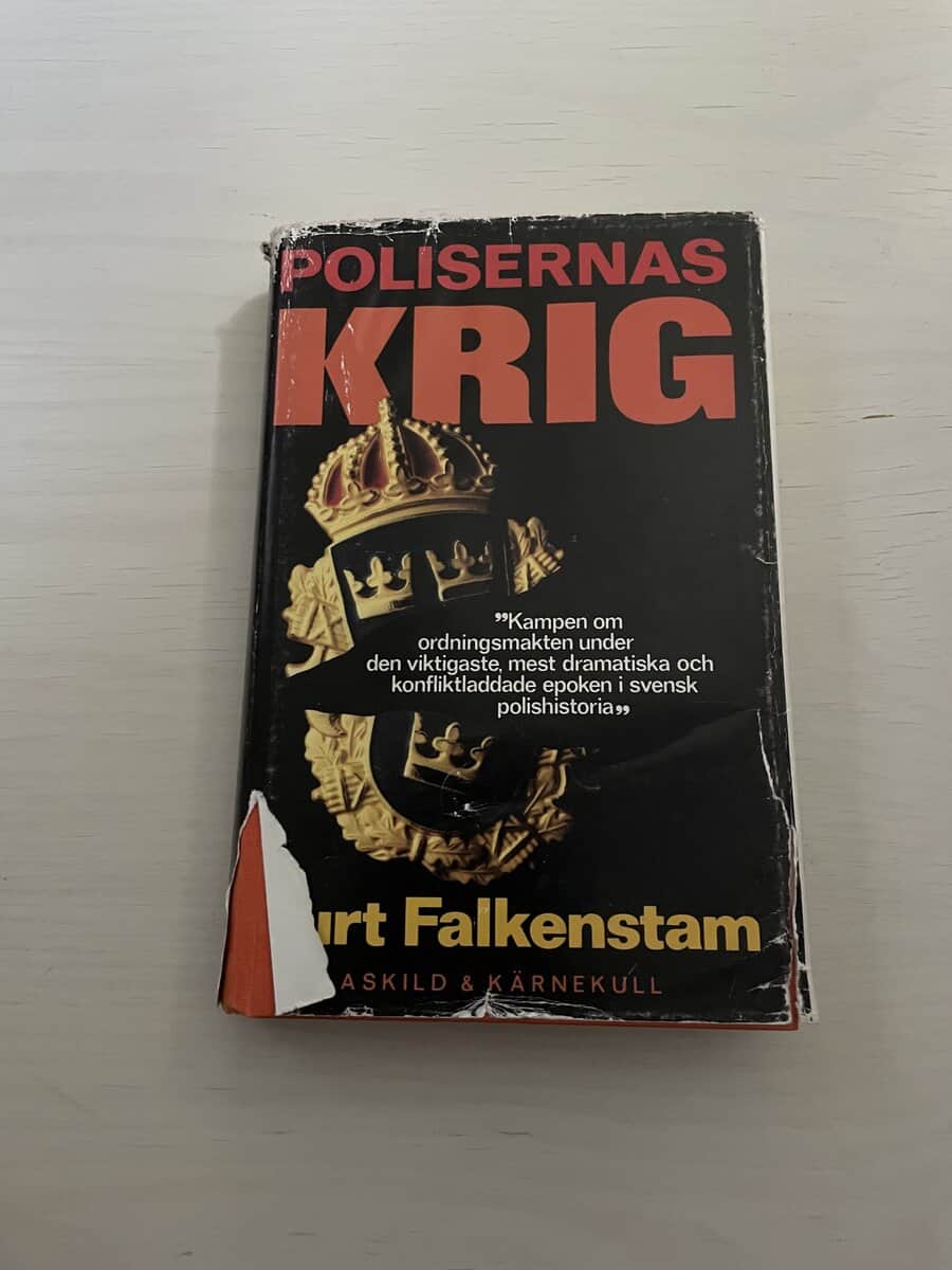 Curt Falkenstam : Polisernas krig