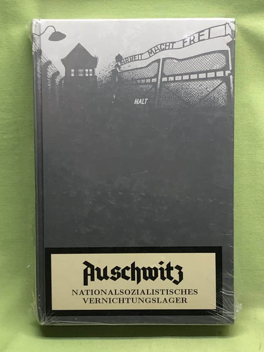 Czech, Danuta ; Iwaszko, Tadeusz ; Kubica, Helena ; Lasik, Alexander ; Piper, Franciszek ; Smolén, Kazimierz ; Strzelecka, Irena ; Strzelecki, Andrzej ; Swiebocki, Henryk : Auschwitz, Nationalsozialistisches Vernichtungslager