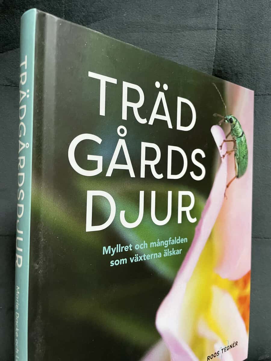 Dacke, Marie ; Skogh, Låtta : Trädgårdsdjur
