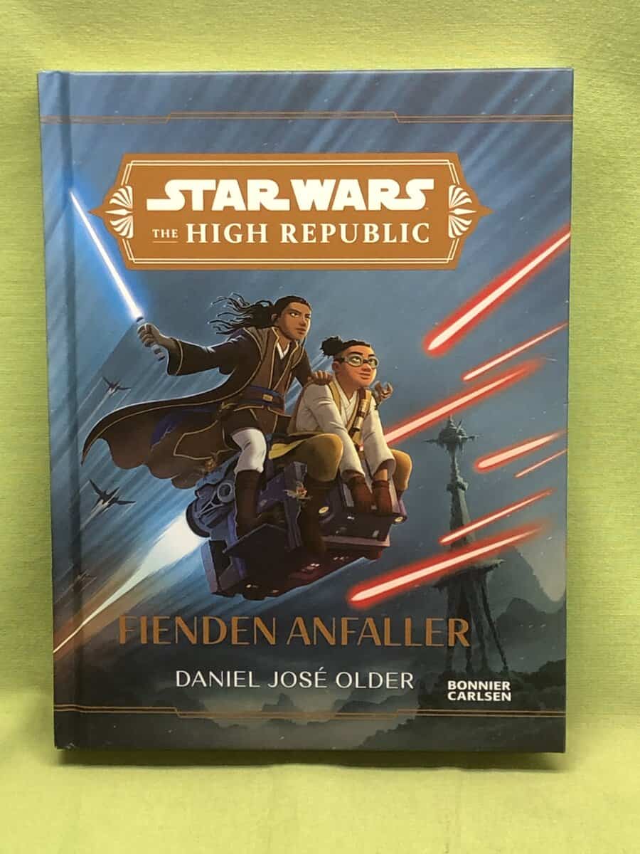 Daniel José Older : Fienden anfaller