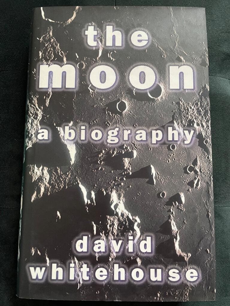 David Whitehouse : The Moon