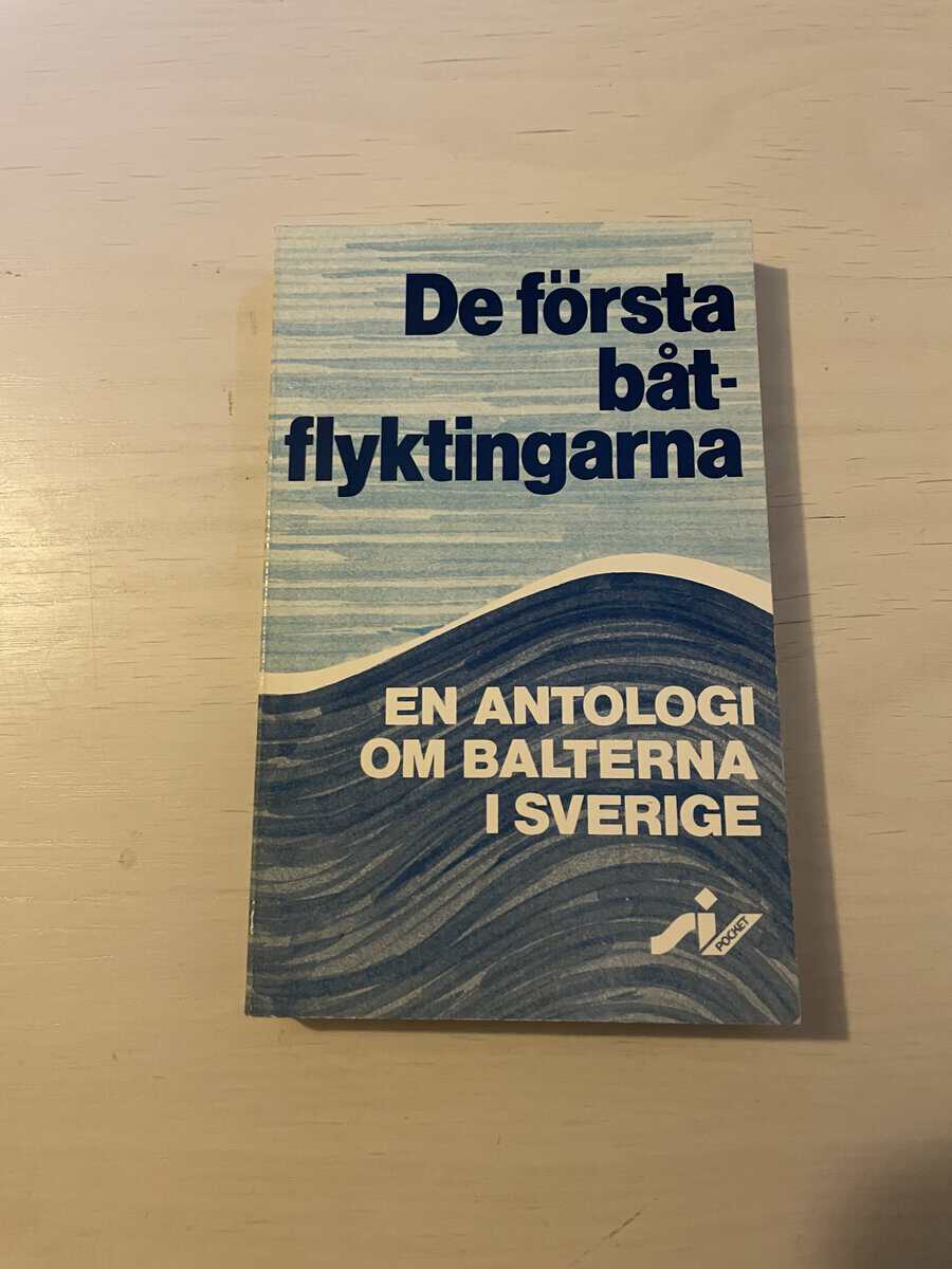 De första båtflyktingarna