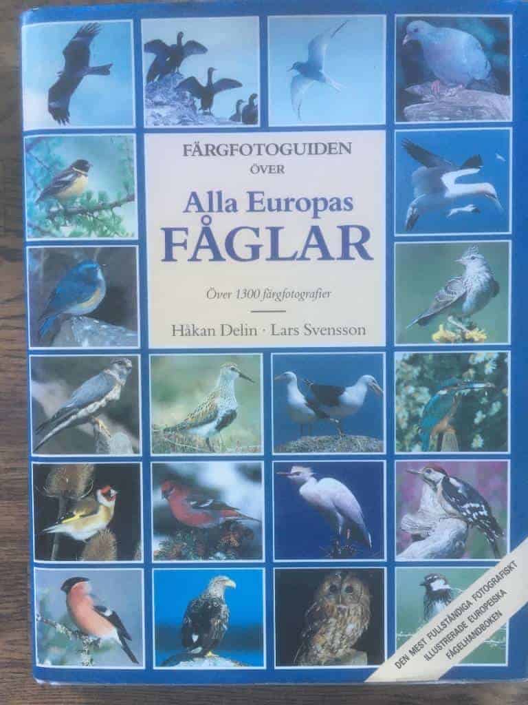 Delin, Håkan ; Svensson, Lars : Färgfotoguiden över alla Europas fåglar