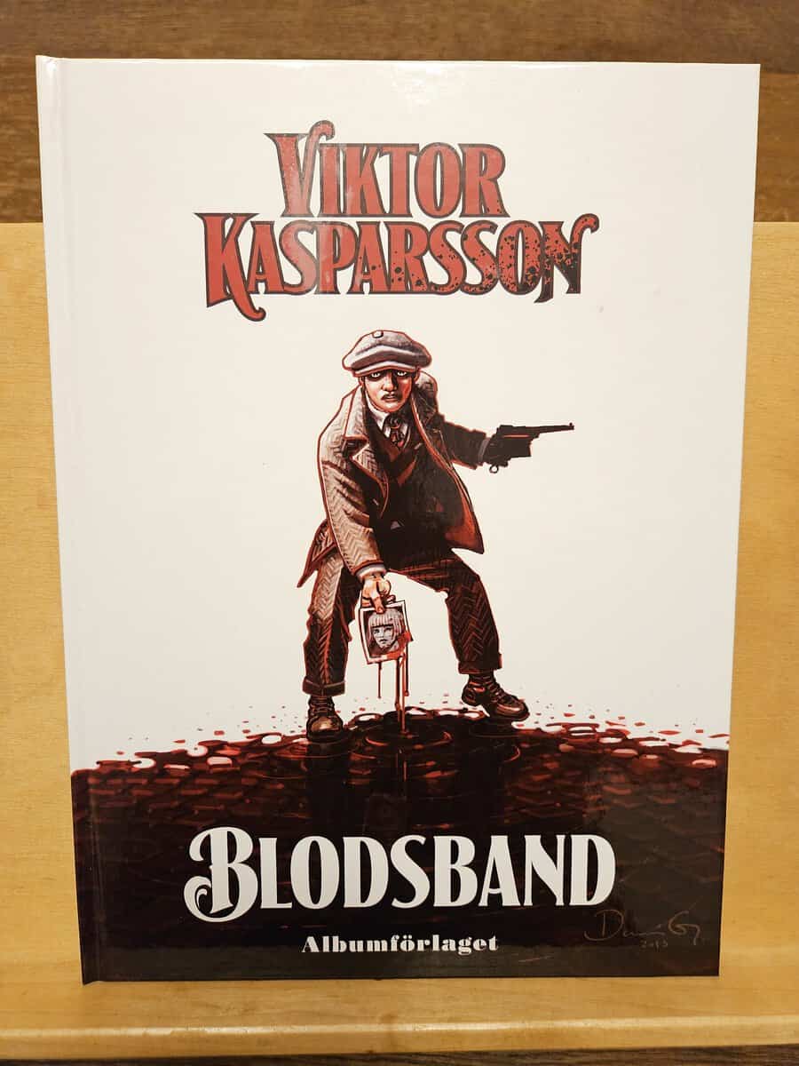 Dennis Gustafsson : Blodsband