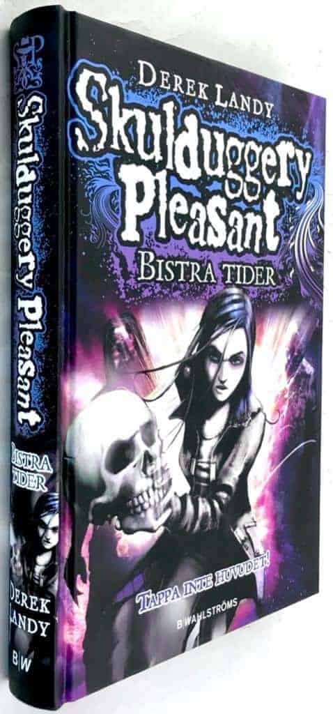 Derek Landy : Bistra tider - Skulduggery Pleasant