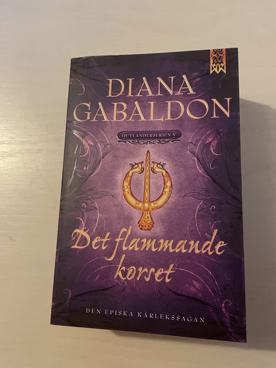 Diana Gabaldon : Det flammande korset