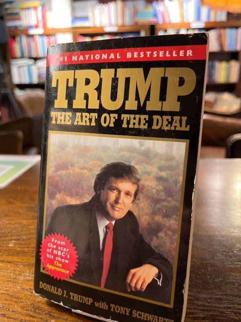 Donald Trump : The art of the deal