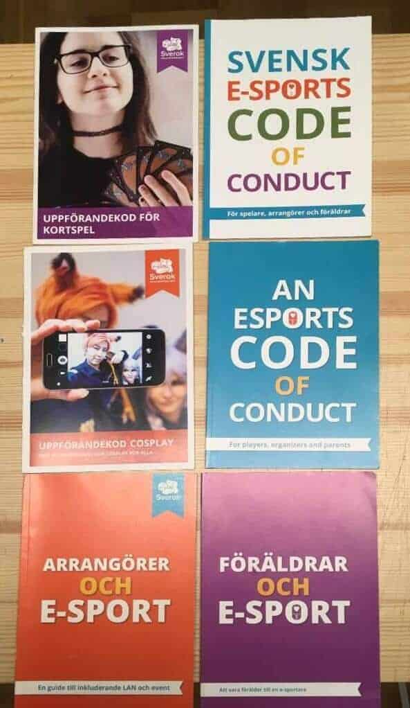 E-sport och Cosplay - 6 st häften!