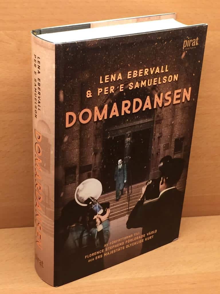 Ebervall, Lena ; Samuelson, Per E. : Domardansen